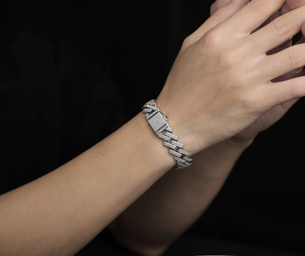 Keel - Set With Top-quality Moissanite Fashionable Light Luxury Jewelry Silver Bracelet S925, Silver Electroplated Platinum, 2 Widths Men's Bracelet