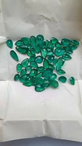 Natural Green Emerald Oval Shape – Certified Loose Precious Gemstone | High Quality Polished Emerald for Jewelry